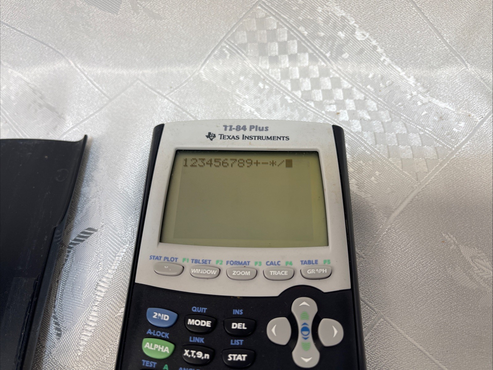 TEXAS INSTRUMENTS TI-84 PLUS GRAPHING CALCULATOR CLEAN CONDITION!