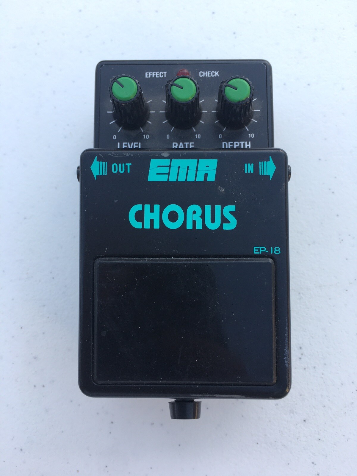 Ema EP-18 Analog Chorus Epiphone Frontline Rare Vintage Guitar Effect Pedal