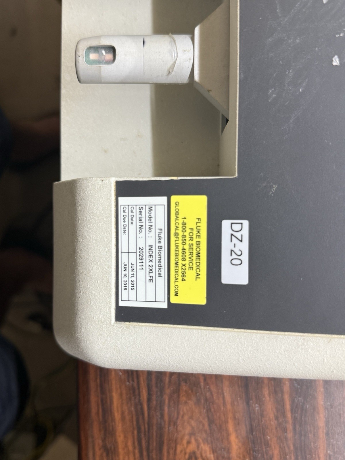 Fluke Index 2 SpO₂ Simulator – Powers On, Untested with Oximeter