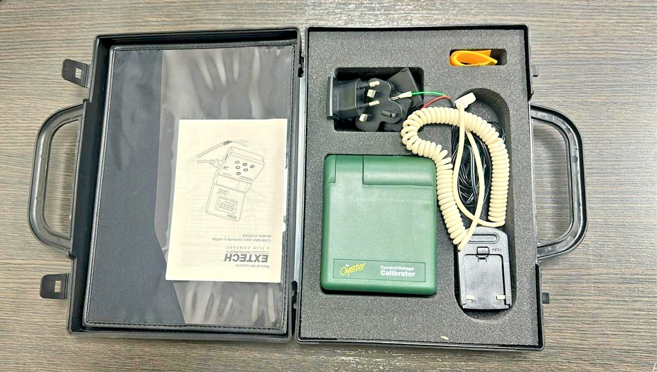 The Oyster Current Voltage Calibrator Inspected EXTECH 412355A Calibrator