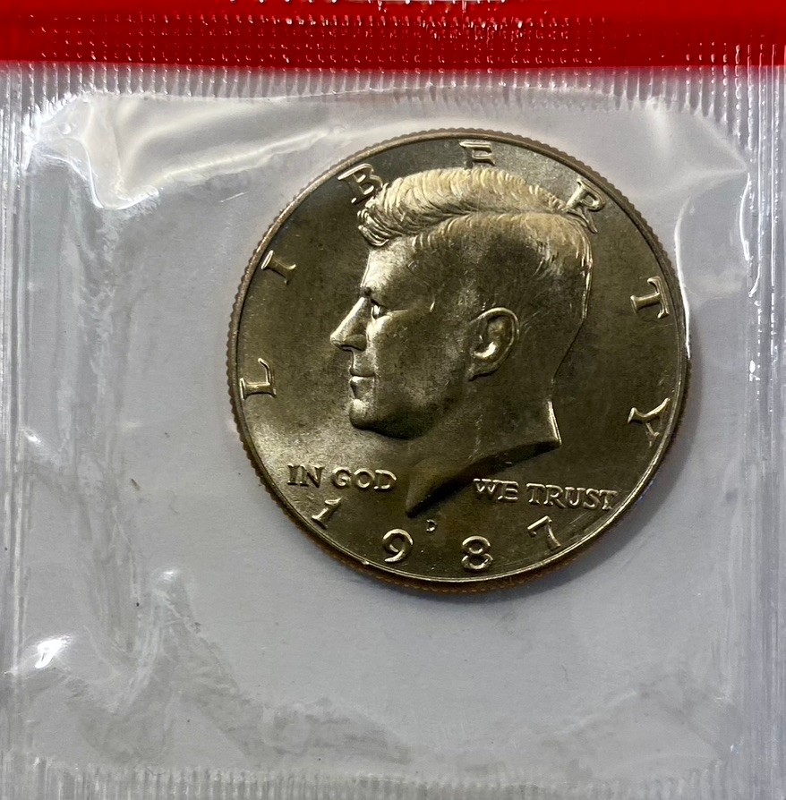 1987 D Kennedy Half Dollar Uncirculated in Original U.S. Mint Set Cellophane