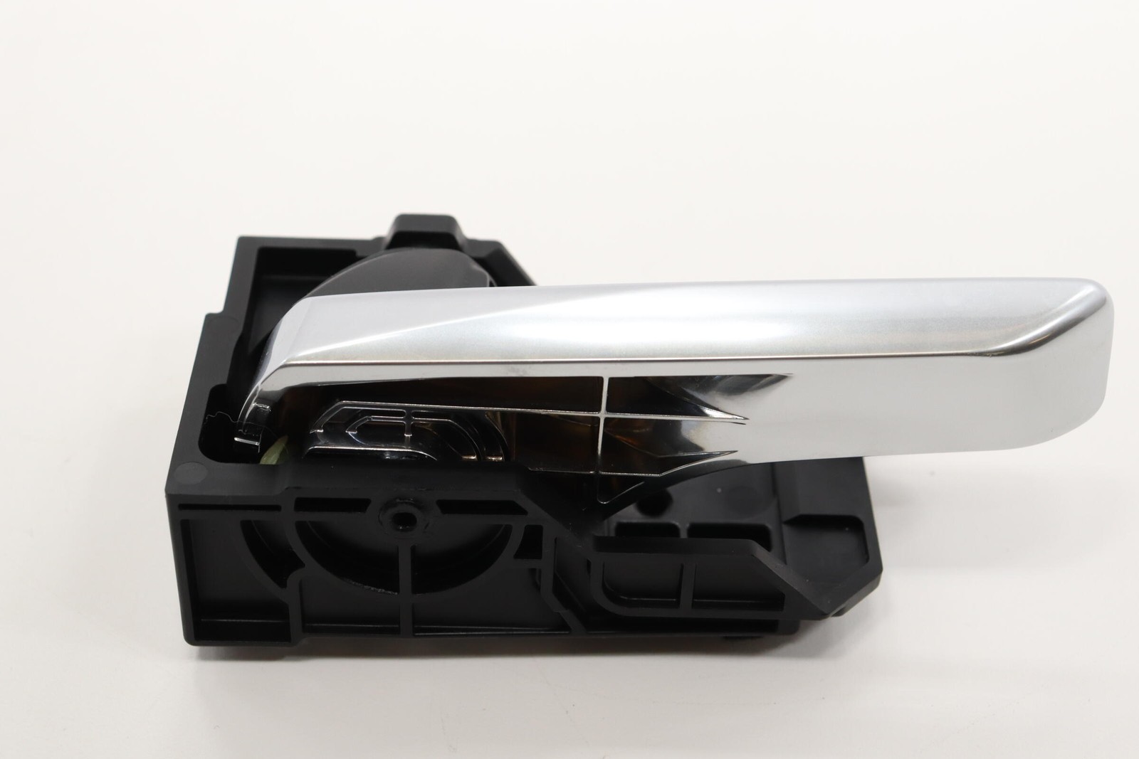 2018 - 2021 MAZDA 6 FRONT LEFT DRIVER SIDE DOOR INTERIOR INSIDE HANDLE OEM