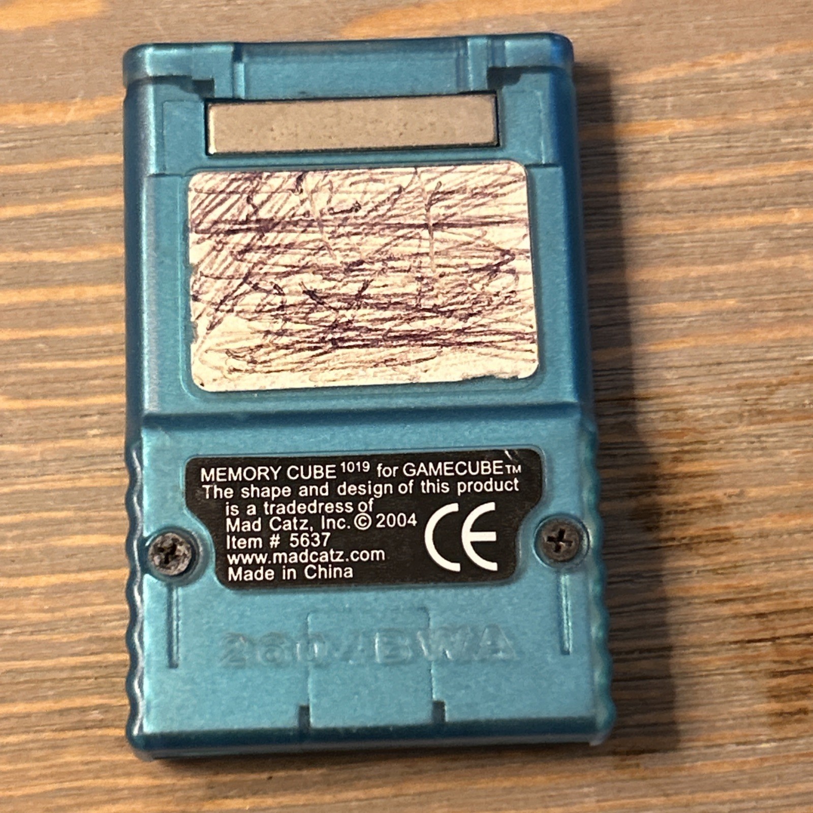 Nintendo GameCube Memory Card 16X Cube 1019 Mad Catz Blue