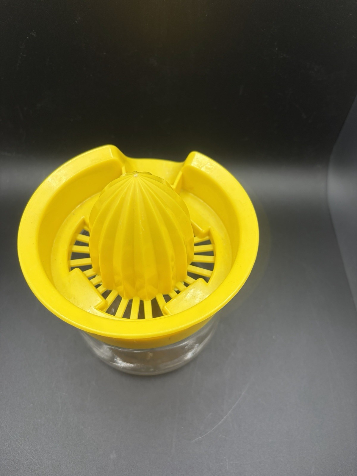 Vintage Lemon Juicer Yellow Lid With Glass Jar Base Gemco 12 oz Capacity USA