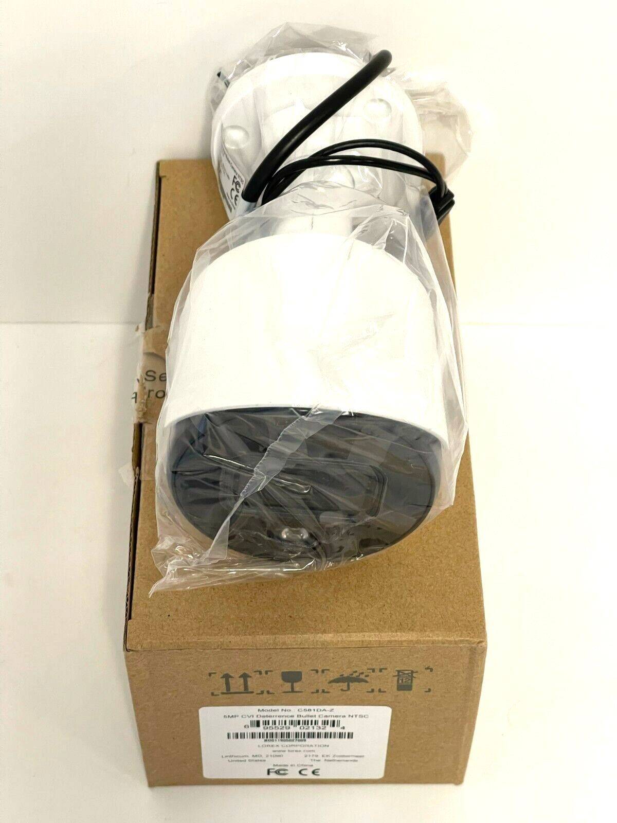 Lorex C581DA 5MP HD Active Deterrence Bullet Security Camera, New