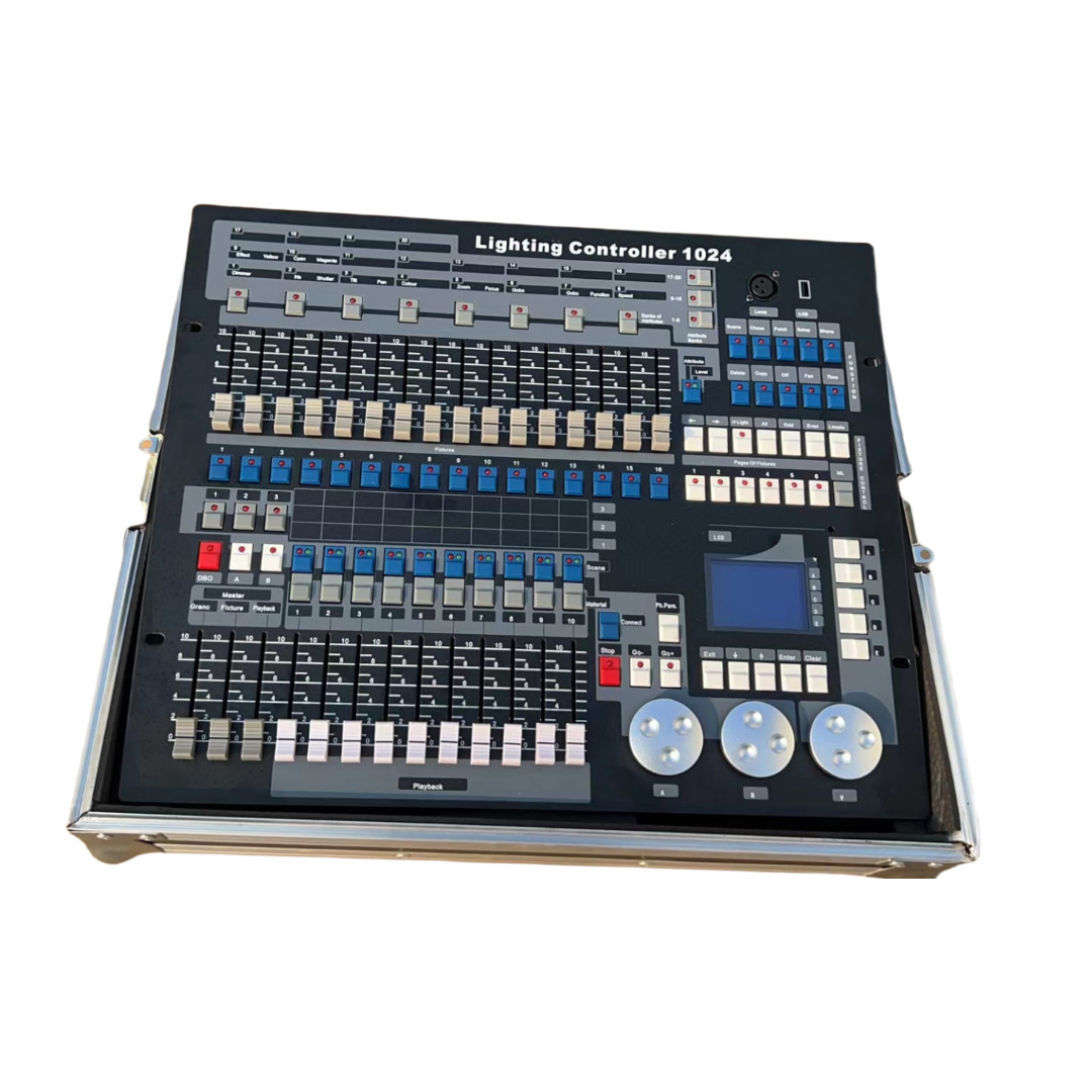 Hot sale stage light 1024CH dmx console Lighting  controller 1024 +road case