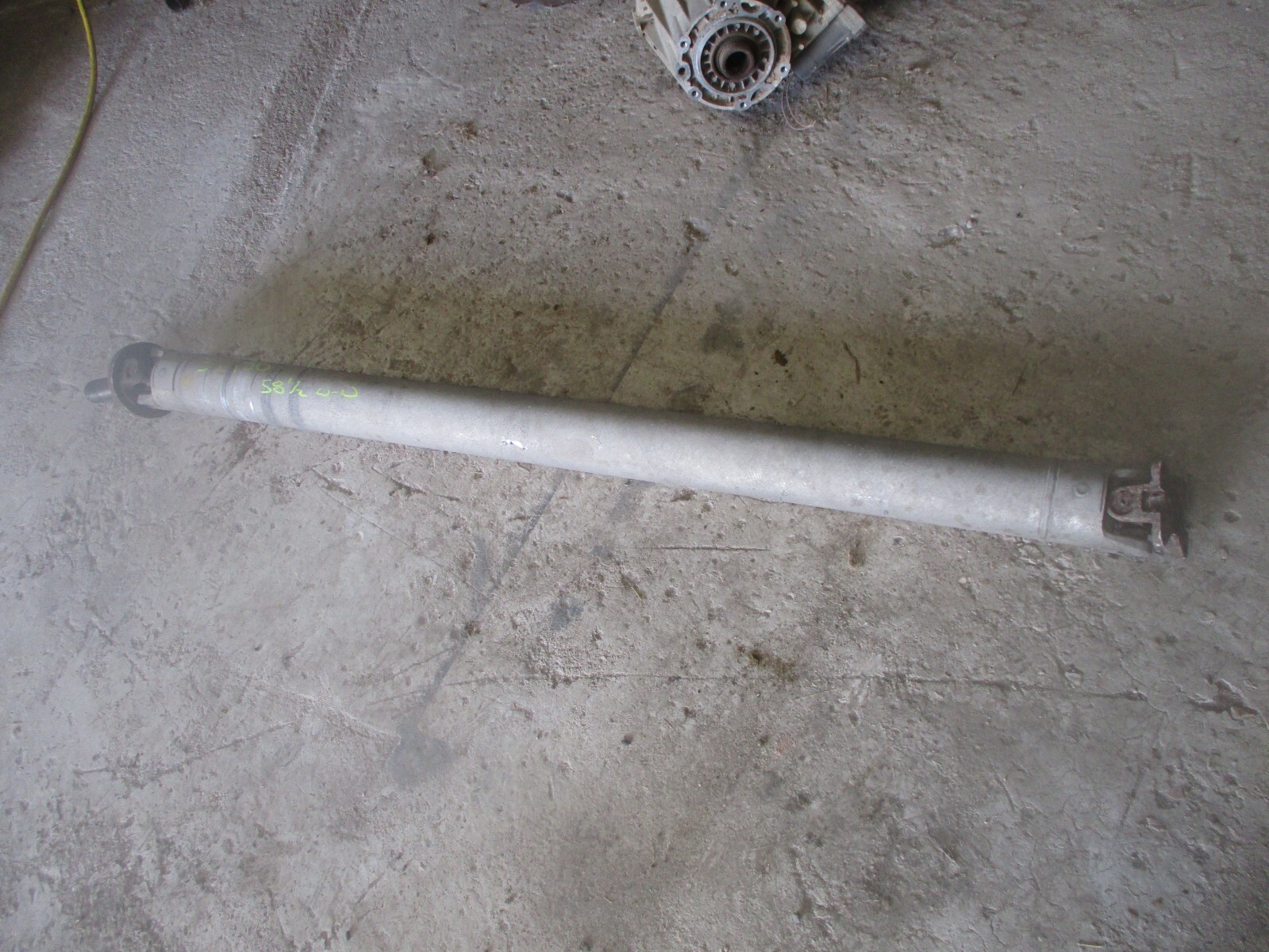 00 01 02 03 FORD E350 7.3L DIESEL 4R100 138" WB * REAR DRIVE SHAFT *