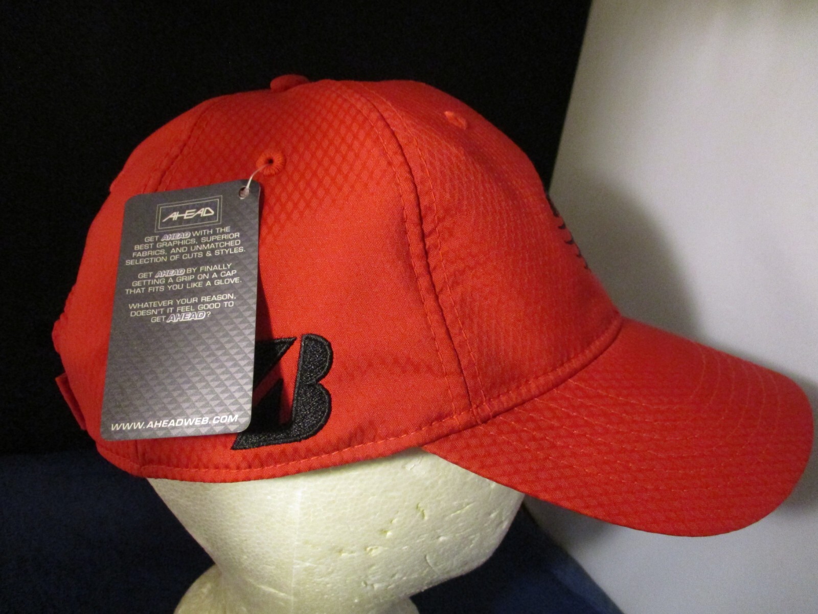 NEW BRIDGESTONE WORLD GOLF CHAMPIONSHIP HAT NWT ADJUSTABLE RED NICE AHEAD