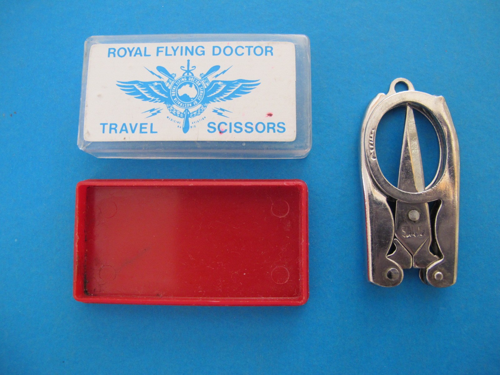 Royal Flying Doctor Travel Scissors in Original Case
