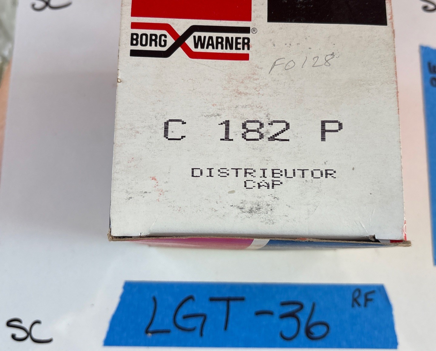 NEW NOS Borg Warner C182P Distributor Cap NAPA ECH FA104 OEM Vintage