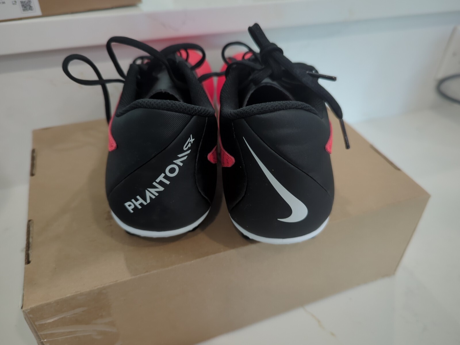 Nike Phantom GX Club FG/MG Size 6 Mens OPEN BOX