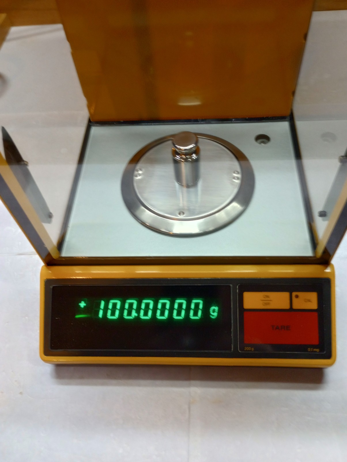 SARTORIUS 1702 ANALYTICAL LAB BALANCE