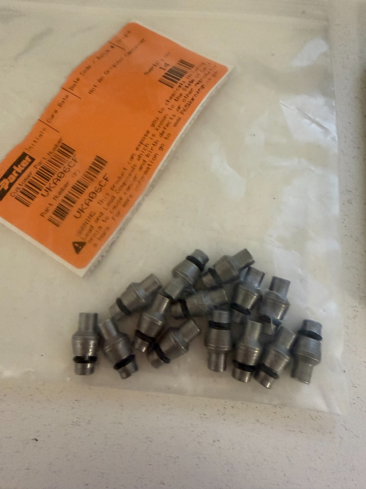 Lot of 14 Parker VKA06CF Caps