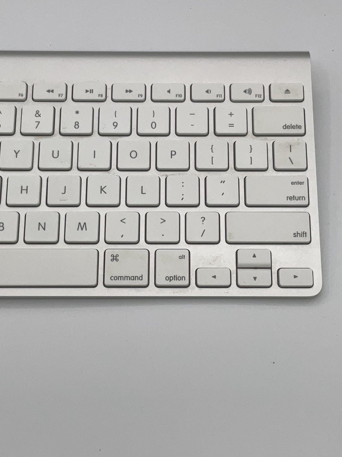 Apple Wireless Keyboard A1314