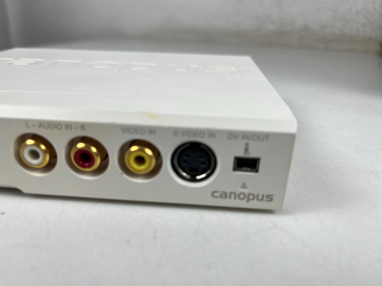 Canopus ADVC-110 Grass Valley Advanced Digital Video Converter Bundle