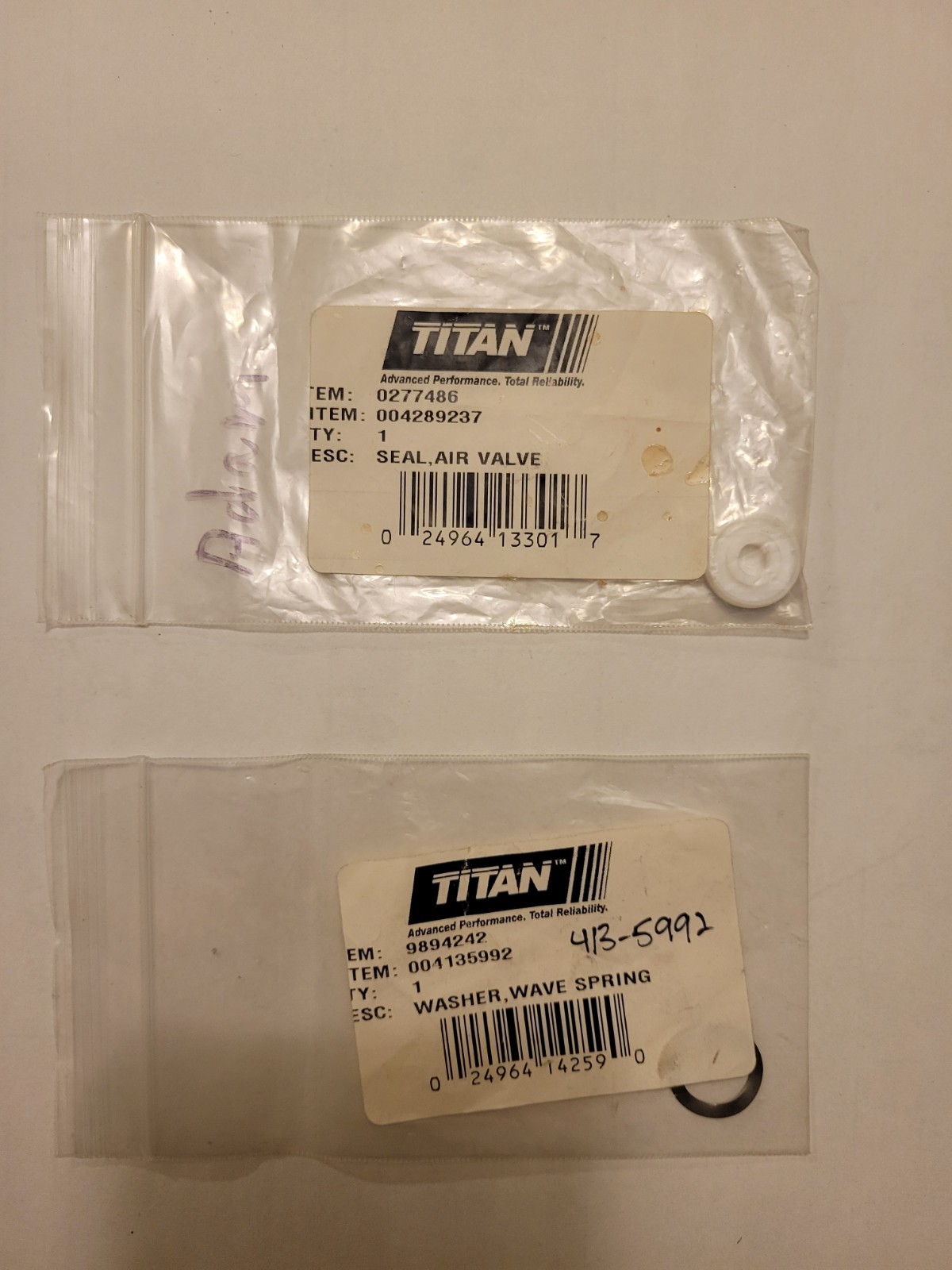 Titan 0277486 Seal Air Valve Replacement And Titan 9894242 Washer Wave Spring