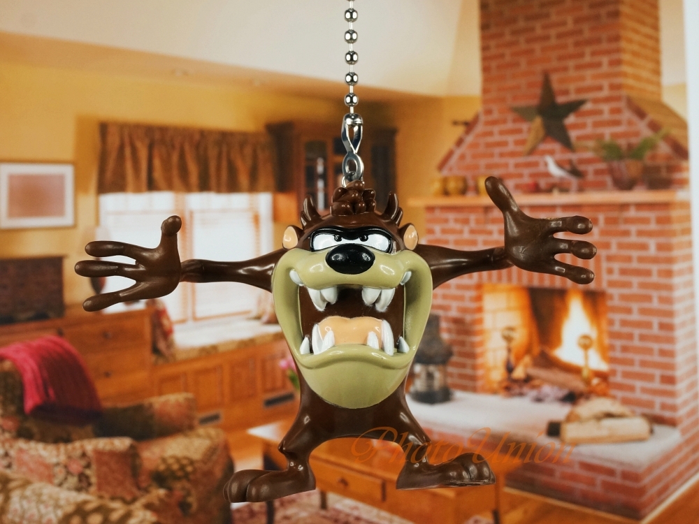 Warner Loony Tunes Tasmanian Devil Ceiling Fan Pull Light Lamp Chain Decor A599
