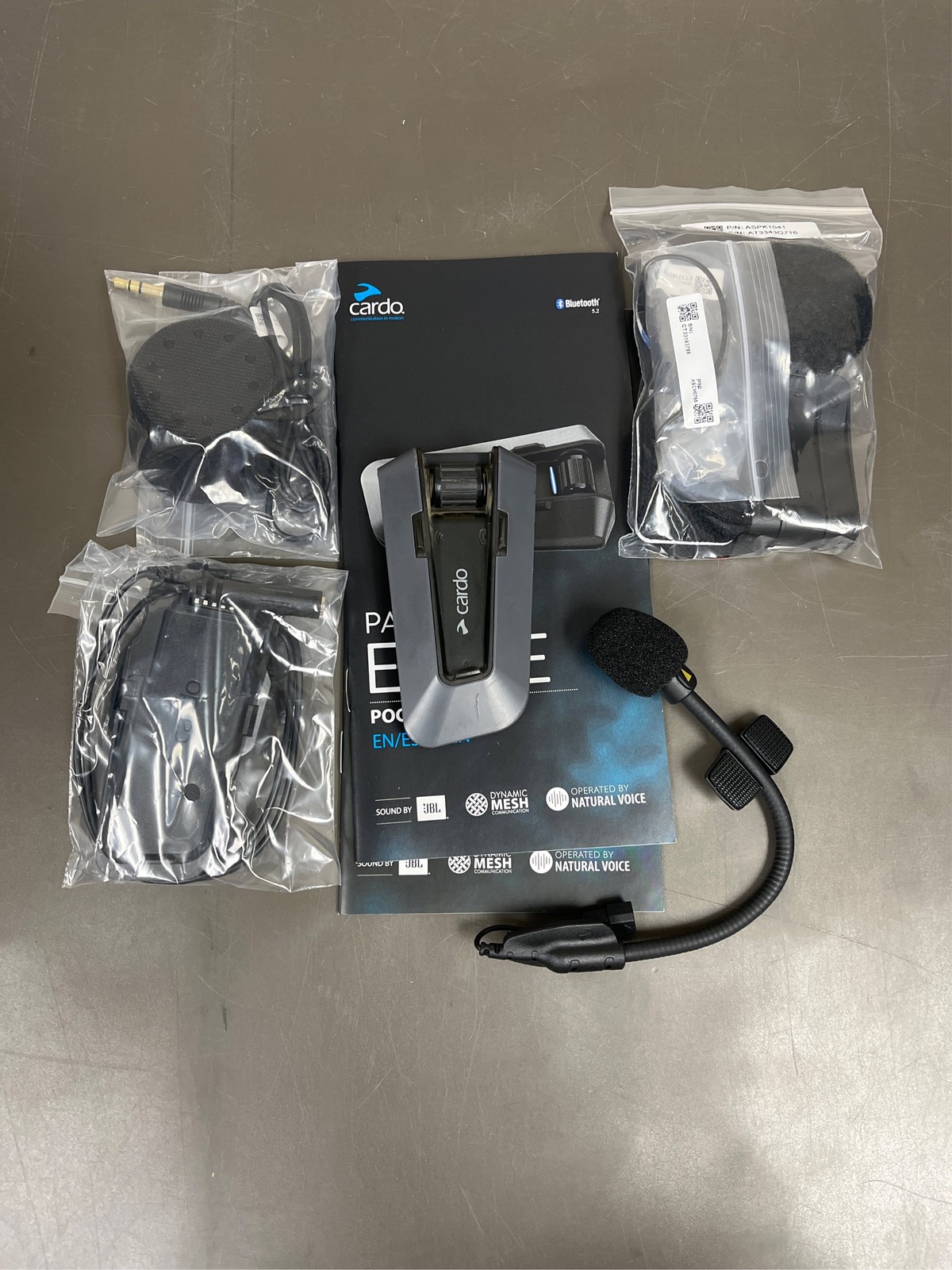 Cardo PACKTALK Edge Motorcycle Bluetooth Communication System Headset Intercom 1