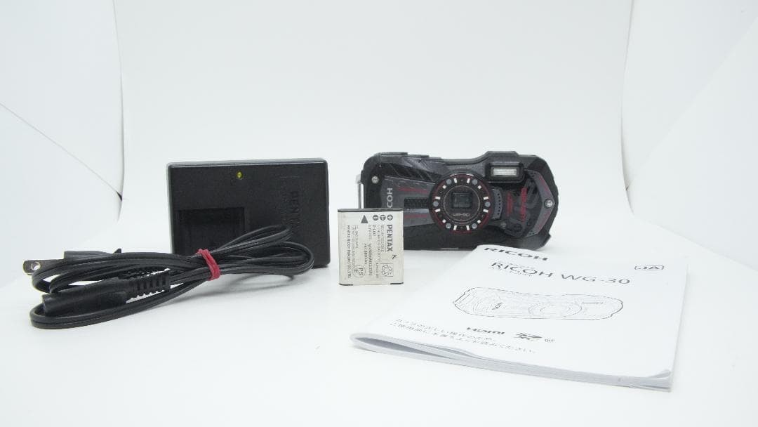 G2028 RICOH WG-30 Black, Includes Charger and Other Accessories, Ricoh