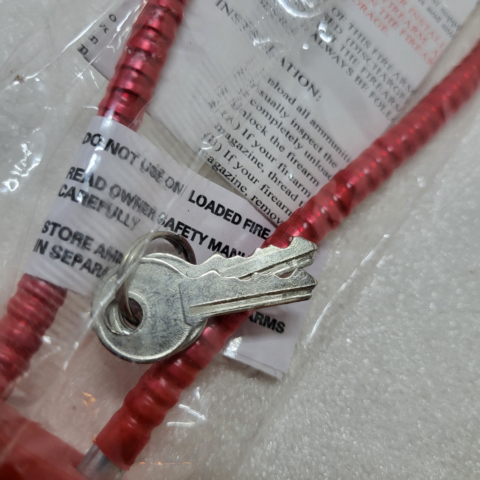 15” Cable LOCK Red Security Keyed 2 Keys 30mm NEW NIP