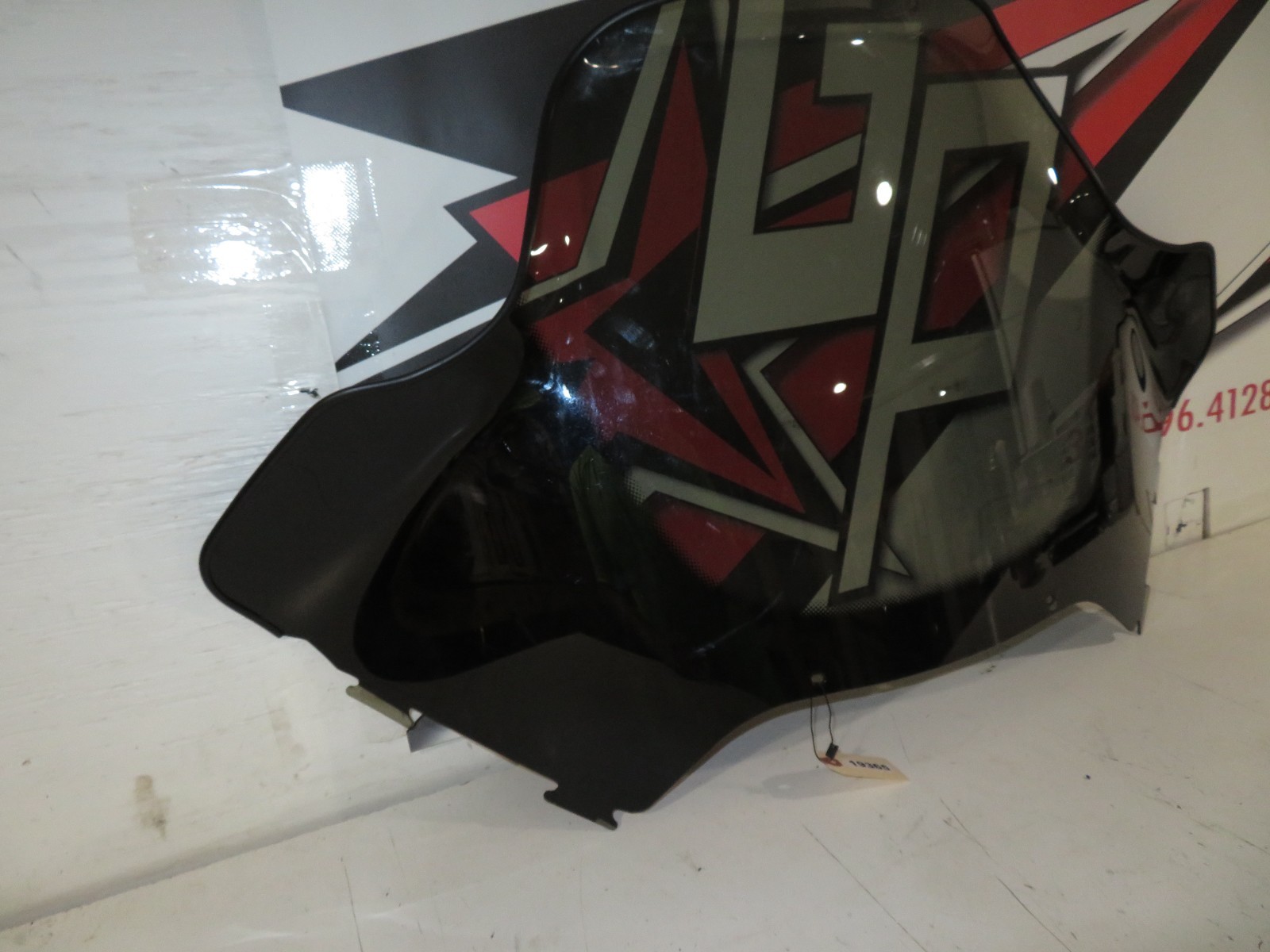 Arctic Cat - 1995 EXT Mountain Cat EFI 580 Windshield Mid nice shape 0616-361
