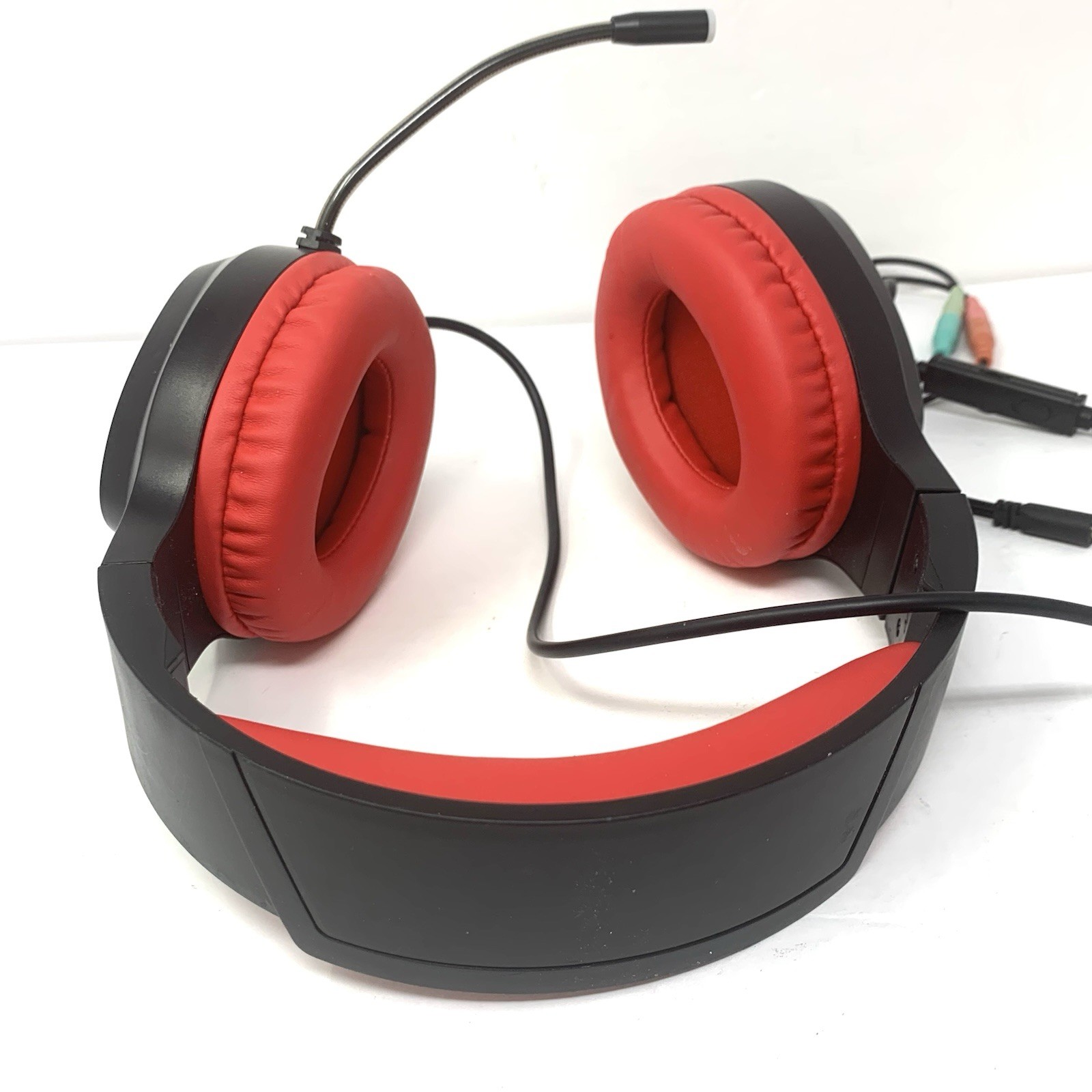 LVLUP Mod LU056 BlkRed Gaming Headset With Mic Pre Owned