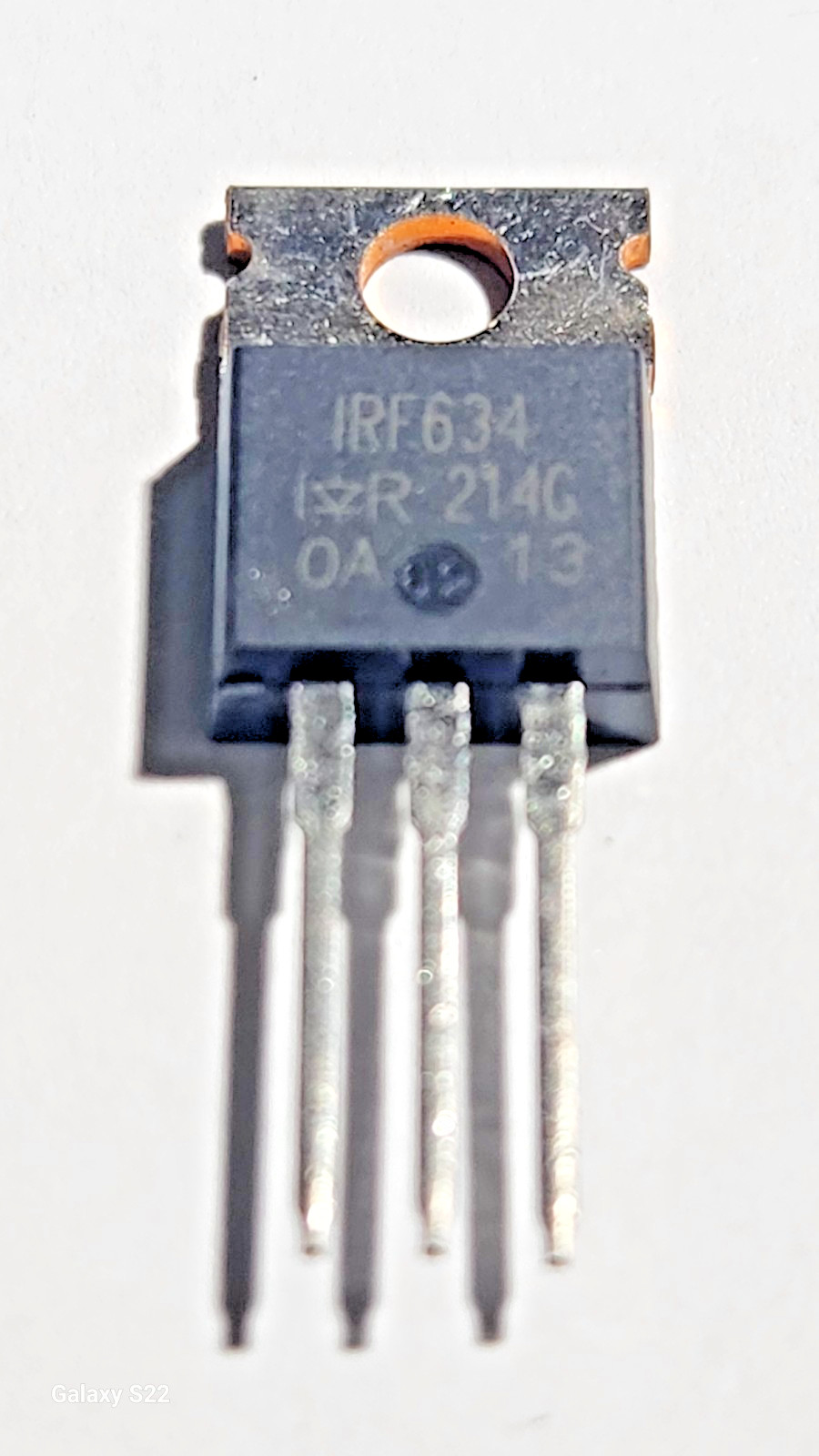 IRF634 BY INTERNATIONAL RECTIFIER USED IN VARIOUS APPLICATIONS