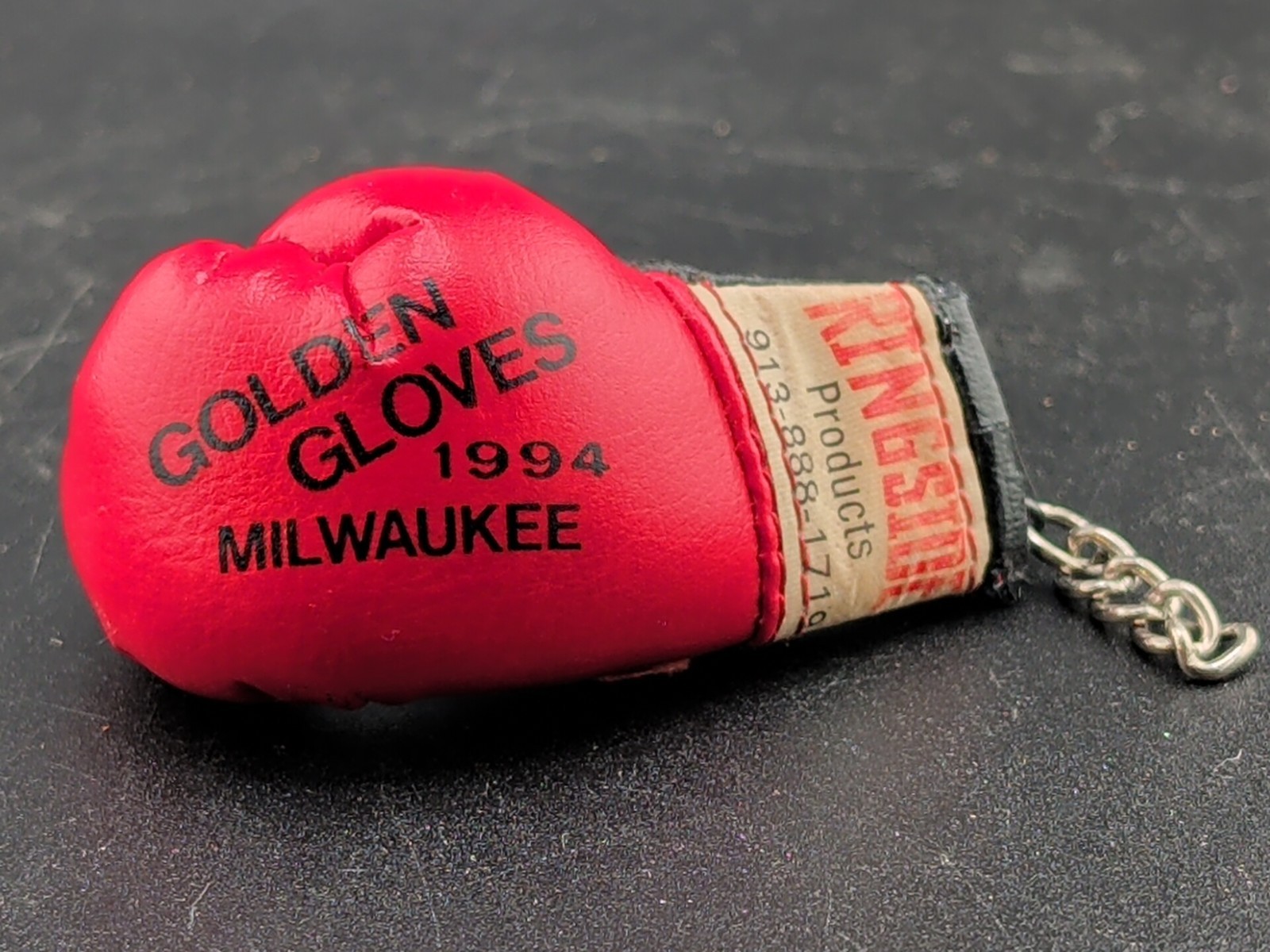 Rare Ringside Boxing Glove Keychain Red Golden Gloves Milwaukee 1994 Souvenir