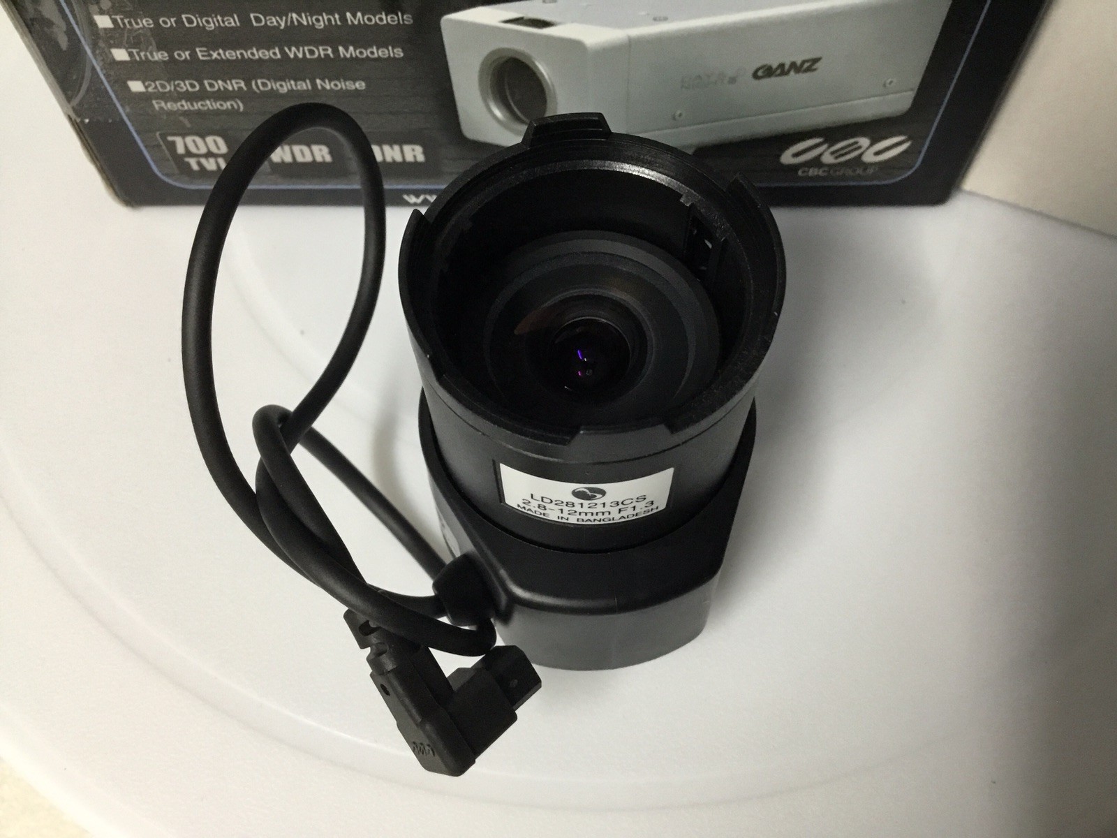 GANZ YCX-05 Series Security Color Camera W/ 2.8-12mm 700TVL WDR Day/Night NEW!