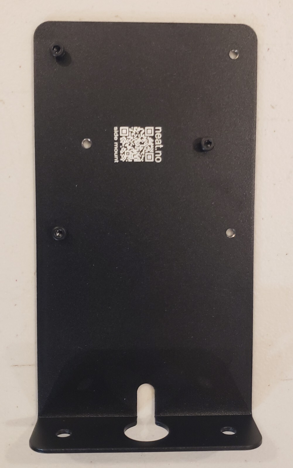 Neat Pad Side / Mullion Mount