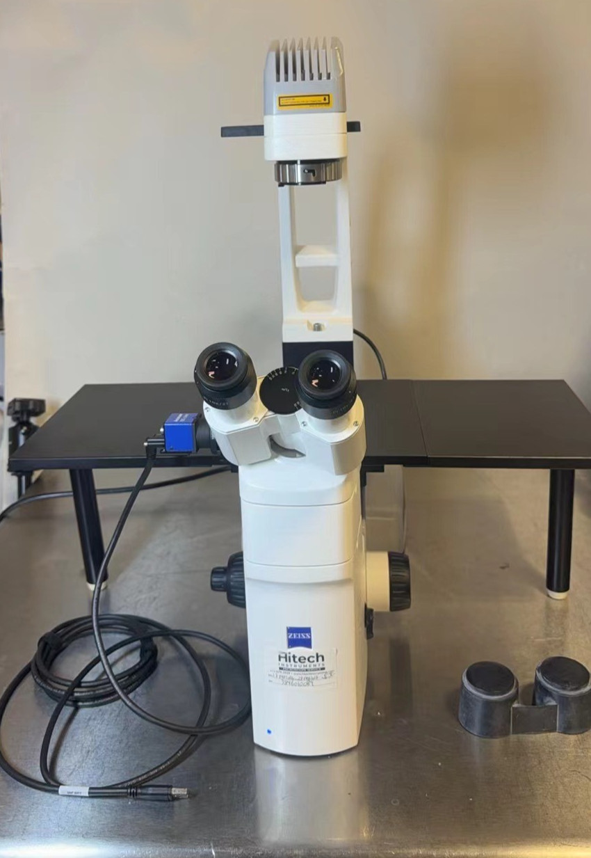 Zeiss Axio Vert.A1 Inverted Fluorescence Microscope w/ Axiocam 105 & 4 Objective