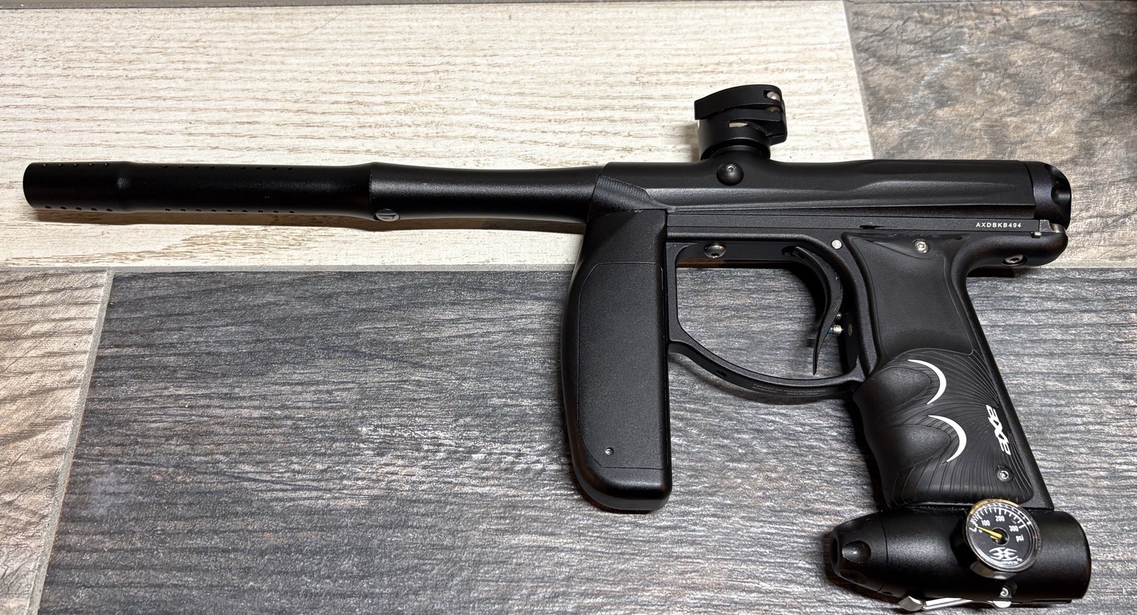 EMPIRE AXE ELECTRONIC PAINTBALL MARKER