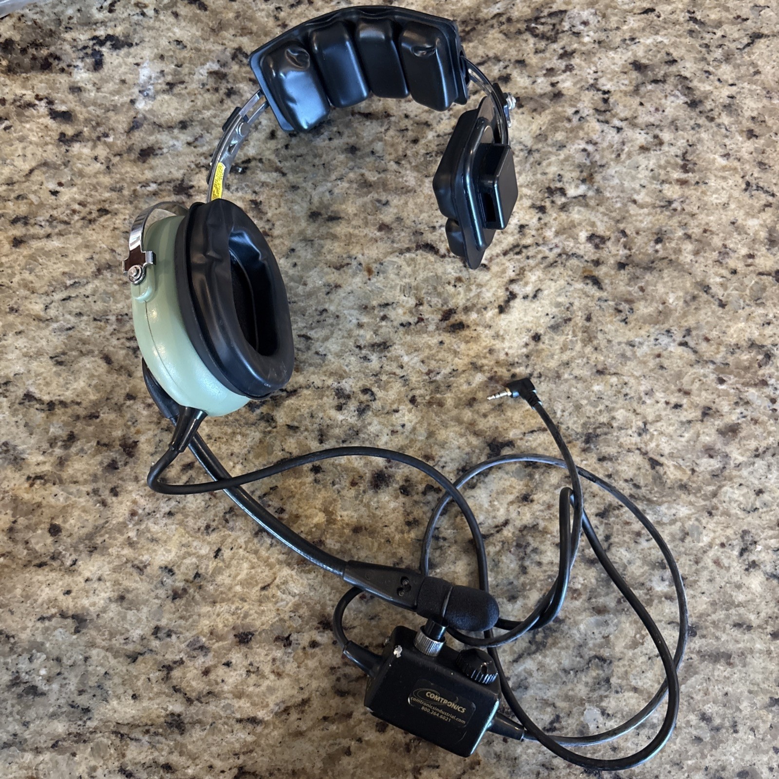 Comtronics Ultra-LITE Aviation Headset (David Clark) - Noise Attenuating