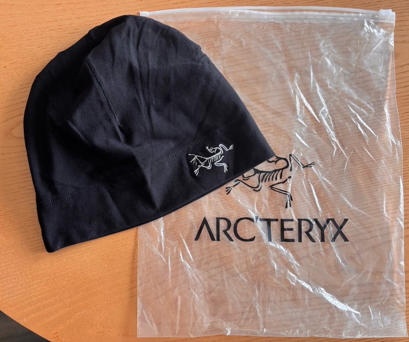 Arcteryx Rho Toque - Lightweight Black Skullcap Beanie