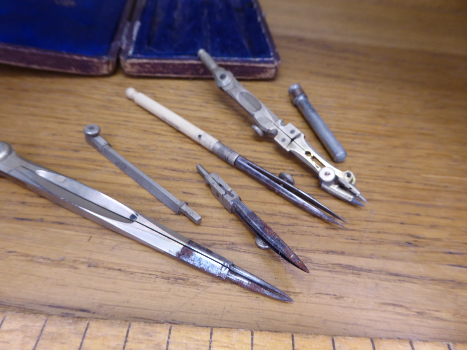 Antique Jackson Bros Drawing Set / Geometry Set .Cased Jackson Bros Compass set