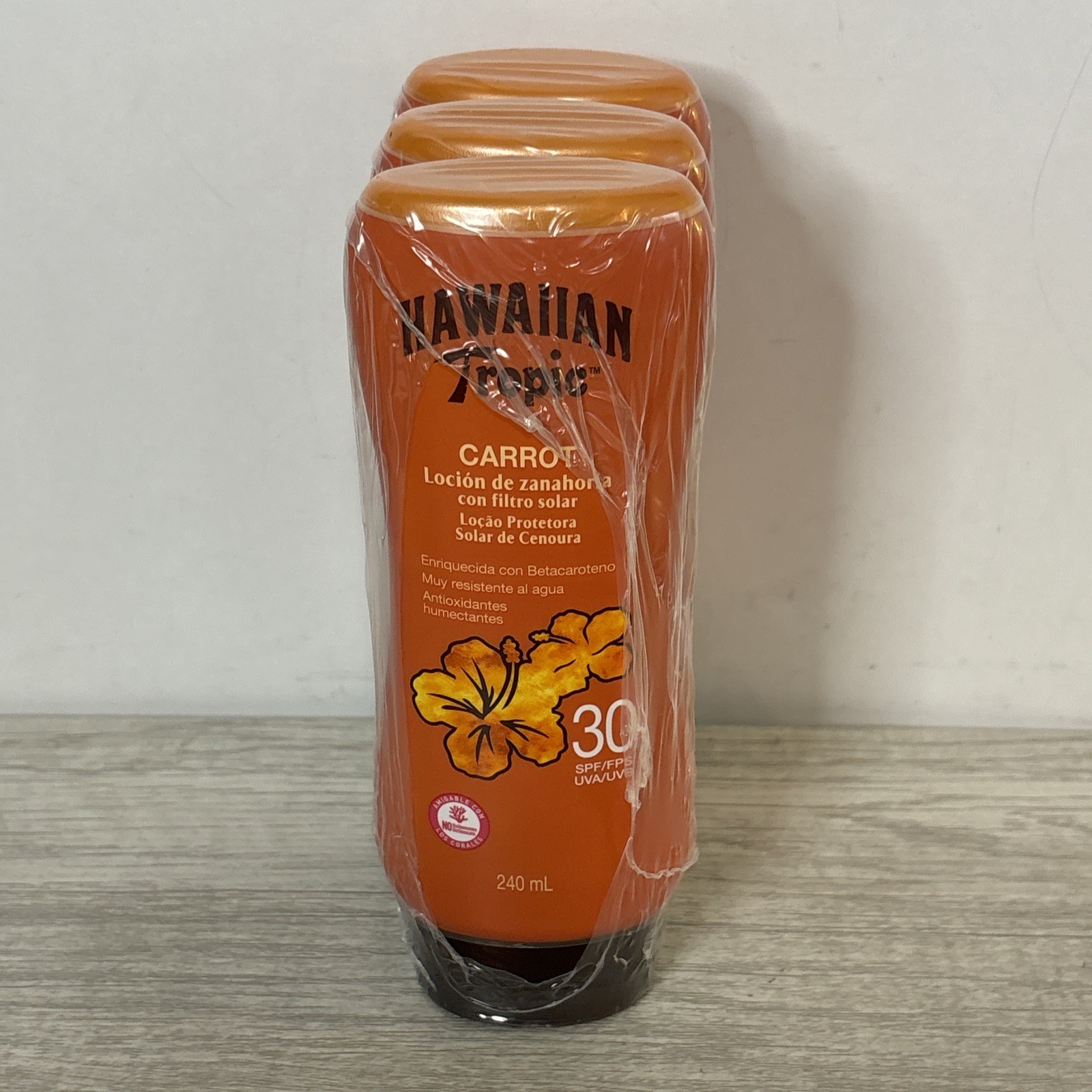 3pk DISCONTINUED Hawaiian Tropic Carrot SPF30 Sunscreen Lotion 240 ml Exp. 11/24