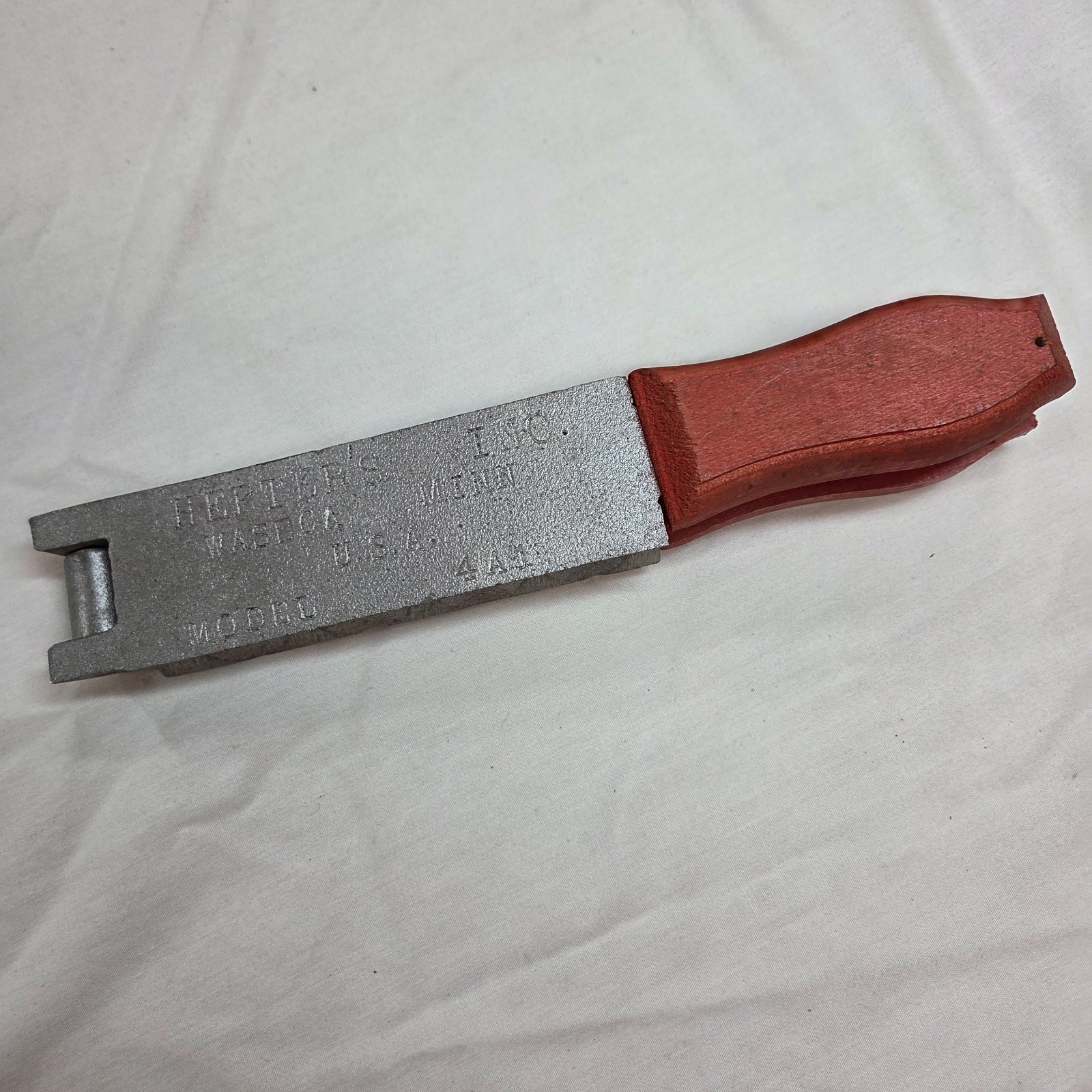 VINTAGE  HERTER’S INC MODEL 4A1 FISHING JIG MOLD  WASECA MINN USA