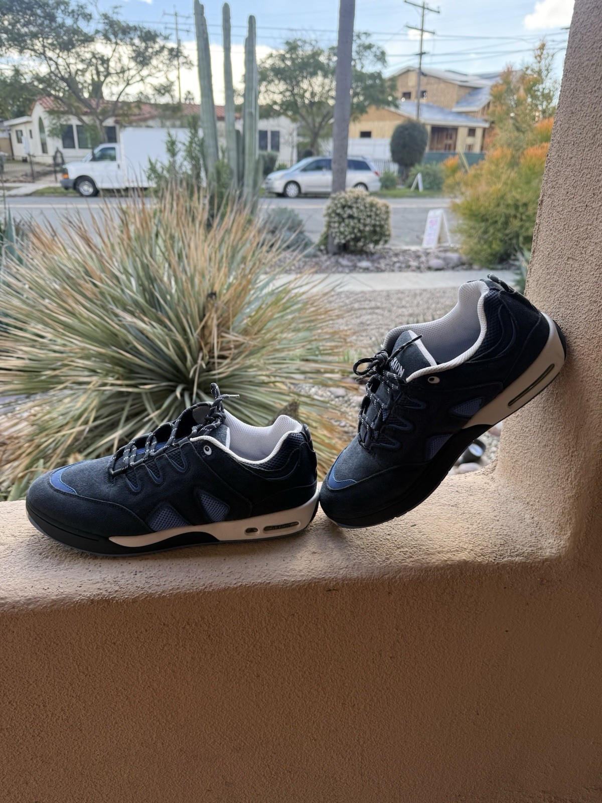 Axion Official Skateboarding Shoes Size 11.5 Navy/Carolina Blue