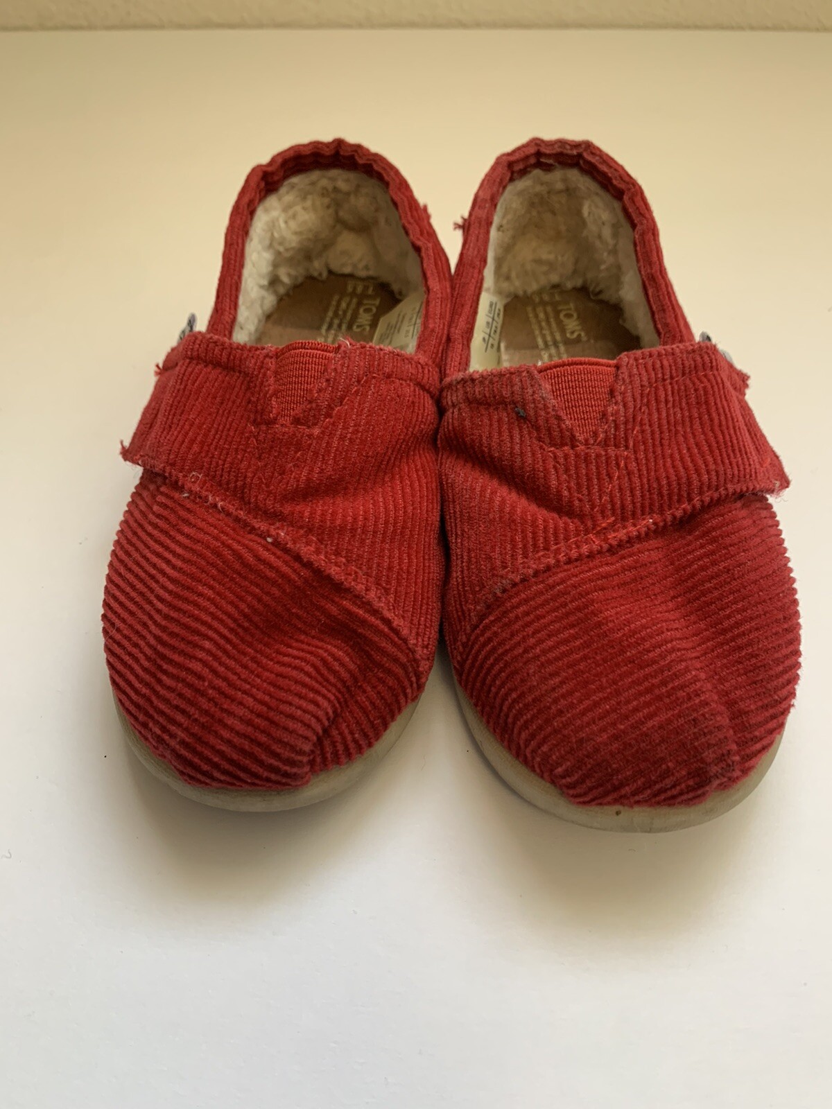 Toms Kids Youth Slip On Shoes Sz 8.5T 8.5 Red Corduroy Girls Boys
