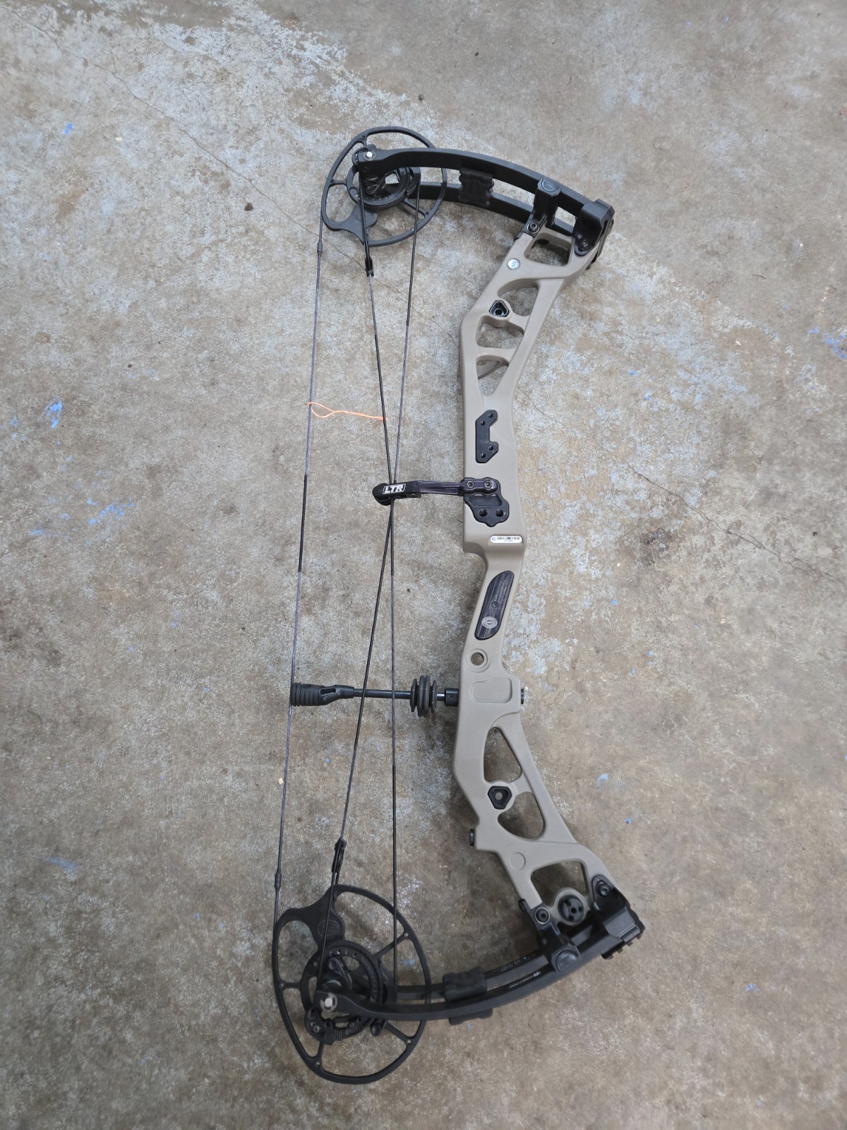 elite carbon eon sienna brown