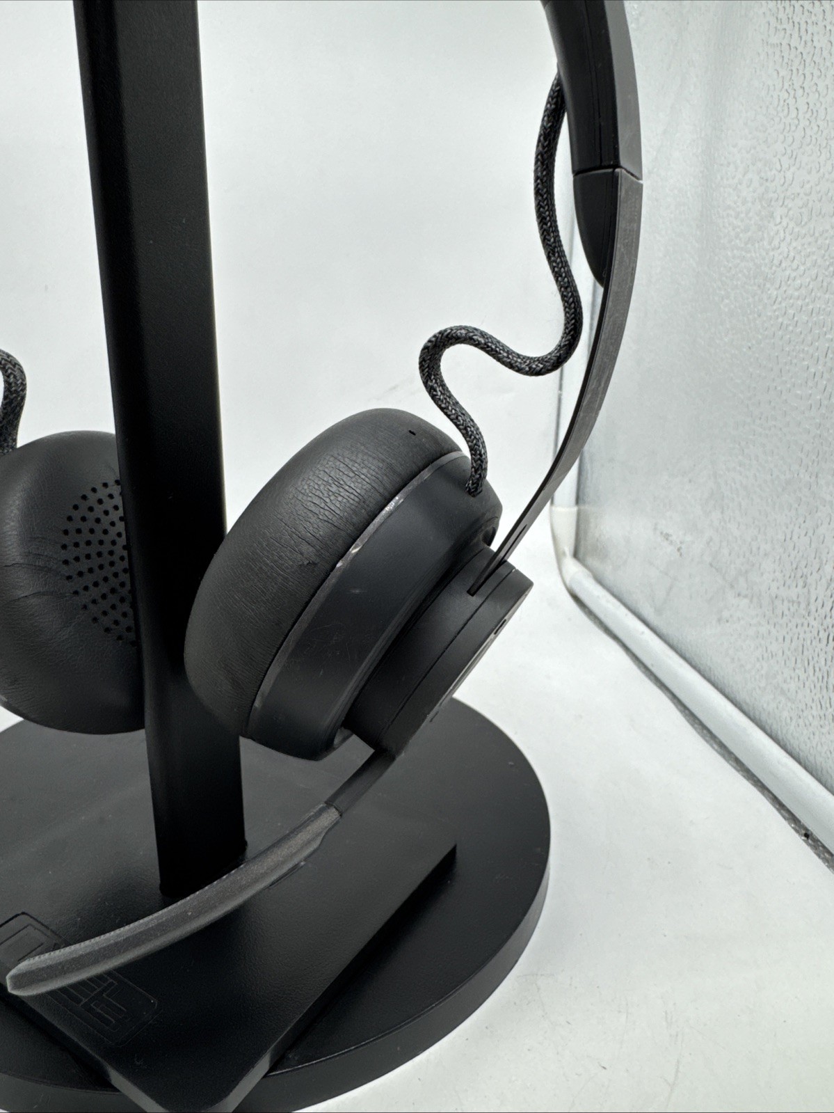 Logitech Noise Canceling Zone Bluetooth Wireless Headset A00082