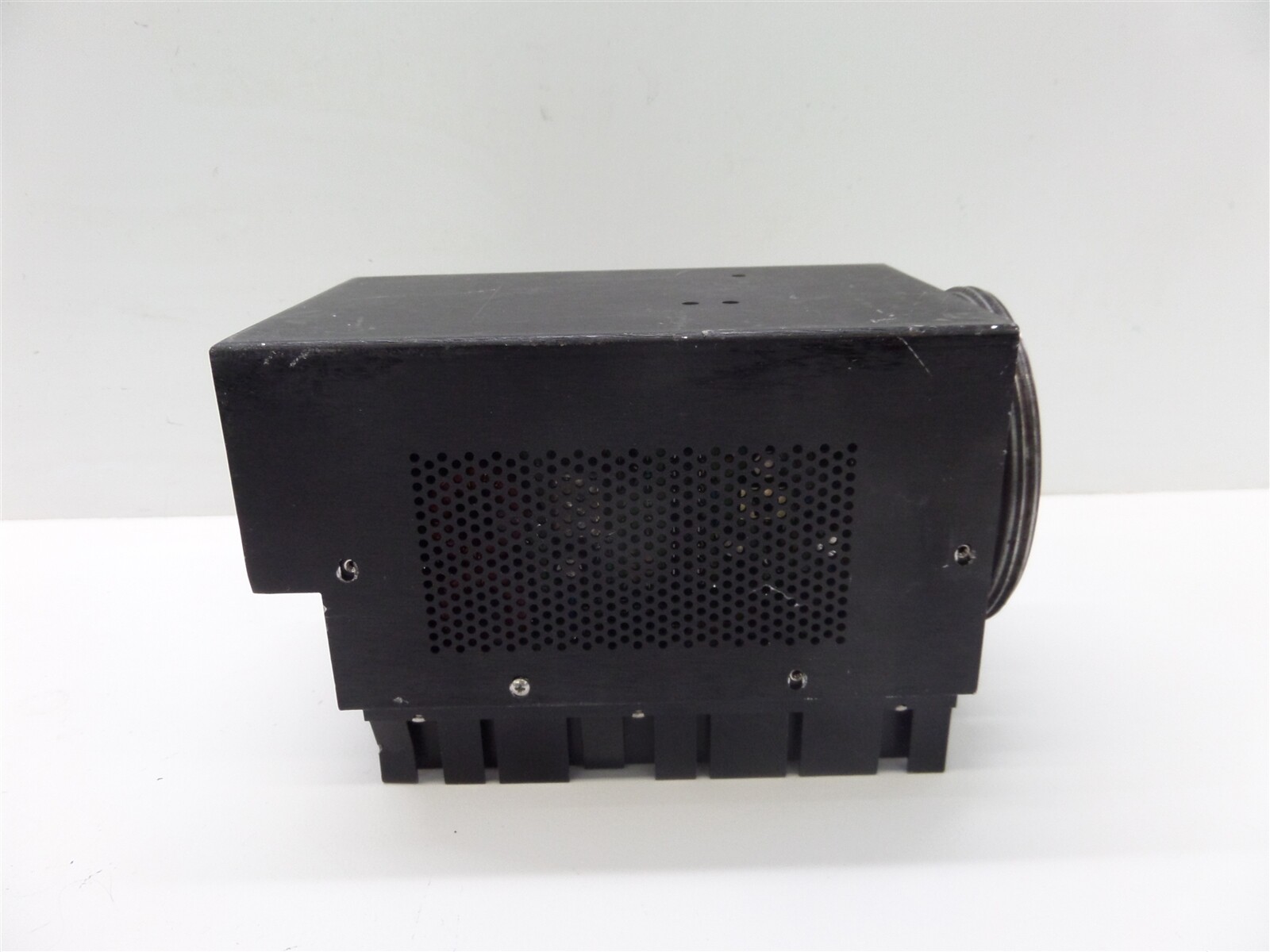 UTI Instruments 2221 RF Generator w/ 03911-2111