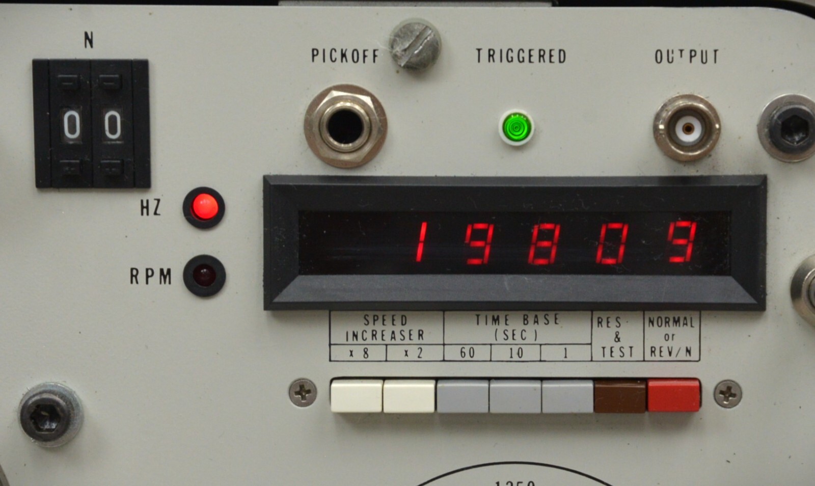 Quantum Dynamics N11ECS/3A Aircraft Tachometer Calibration System w/ Accessories