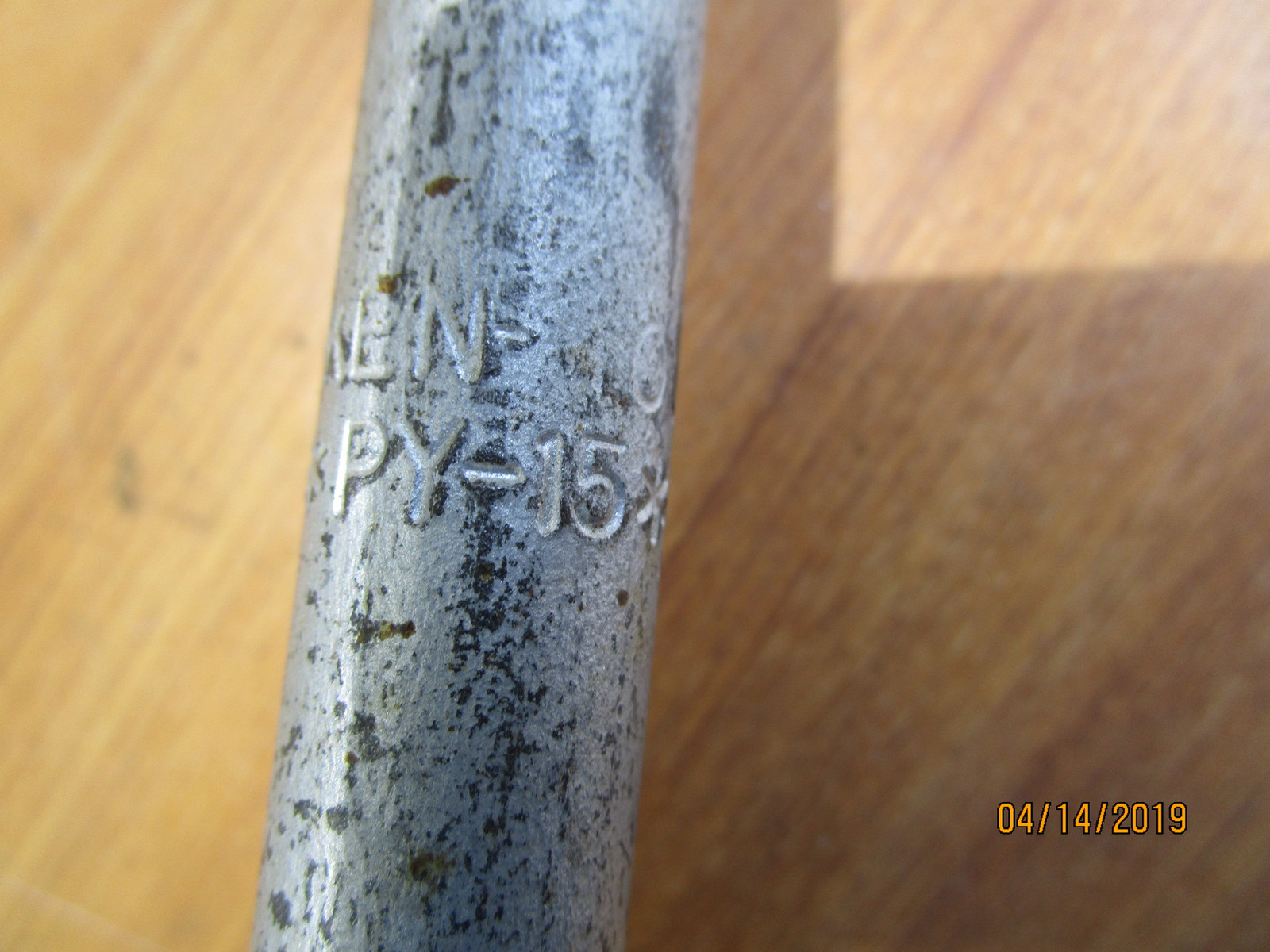 Ken Tool PY-15 Pry Bar