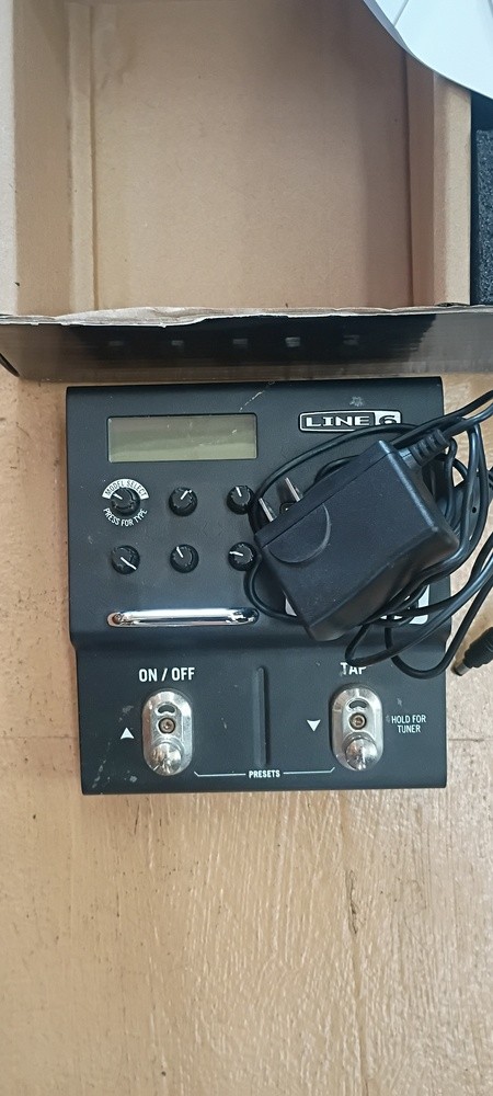 Line 6 M5 Stompbox Modeler Stereo Multi-Effect Guitar Pedal