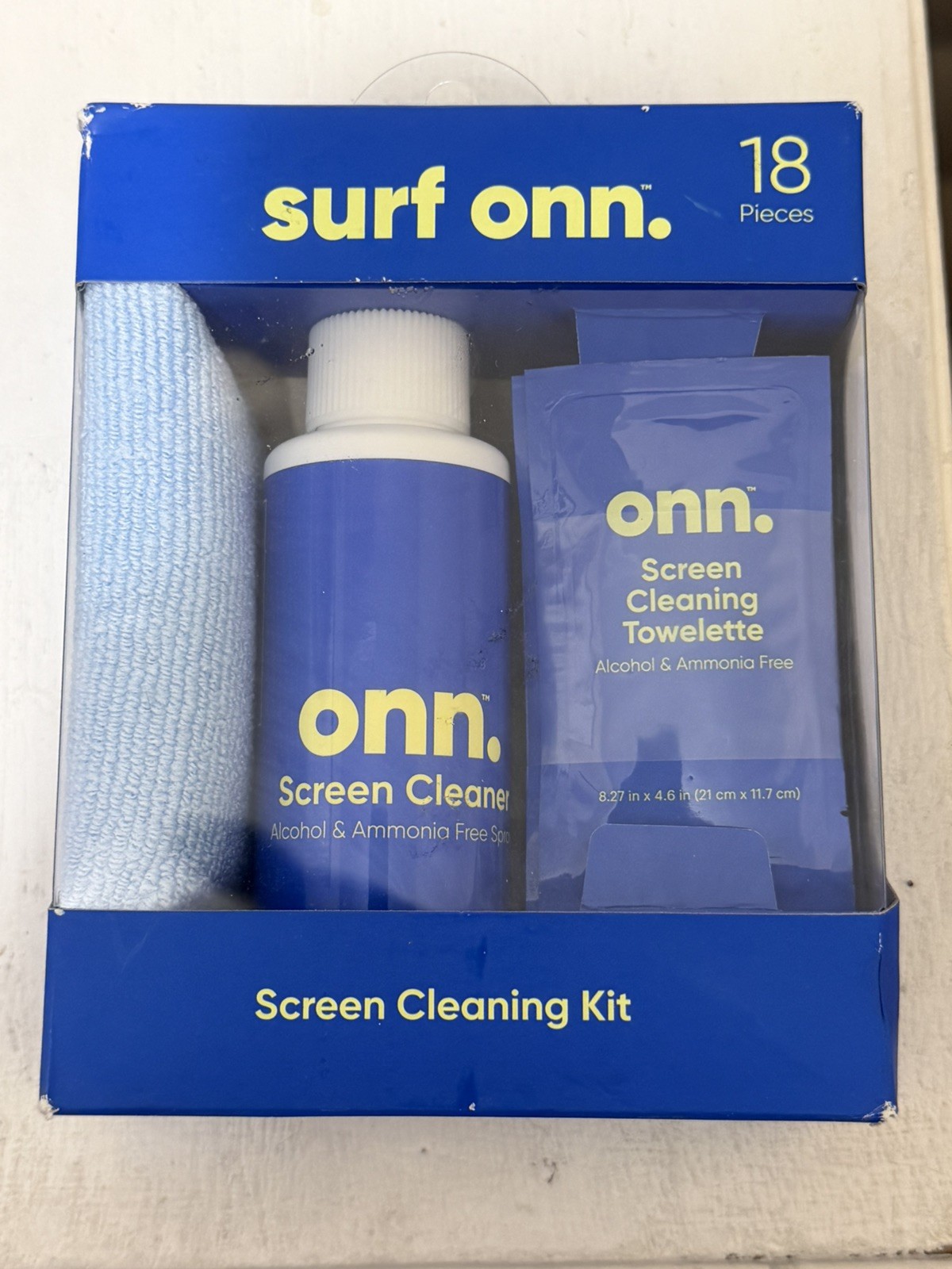onn. Screen Cleaning Kit, 18 Pieces