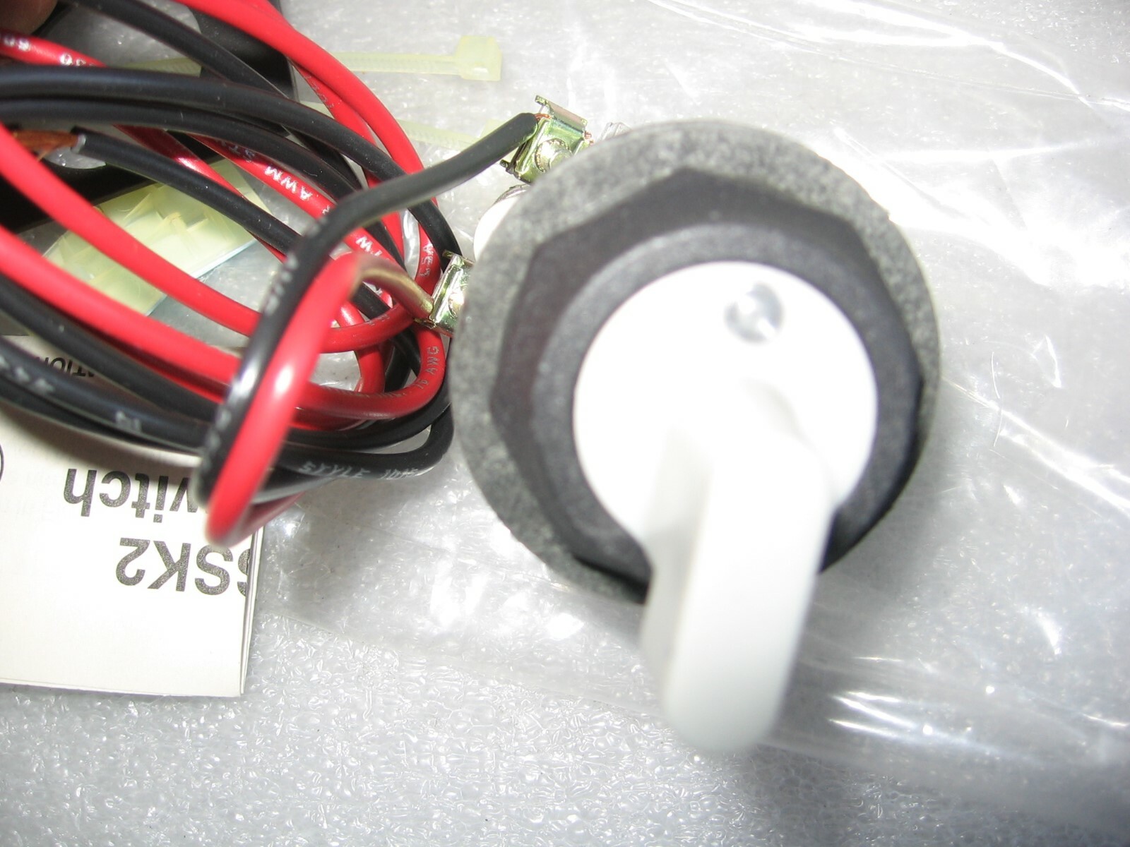 Westinghouse SSK2 Maintained On/Off 2-Position Selector Switch Contact Kit Black