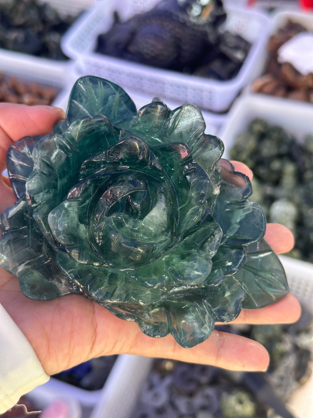 1pc Natural green fluorite Quartz Carved peony flower Crystal Reiki healing gift