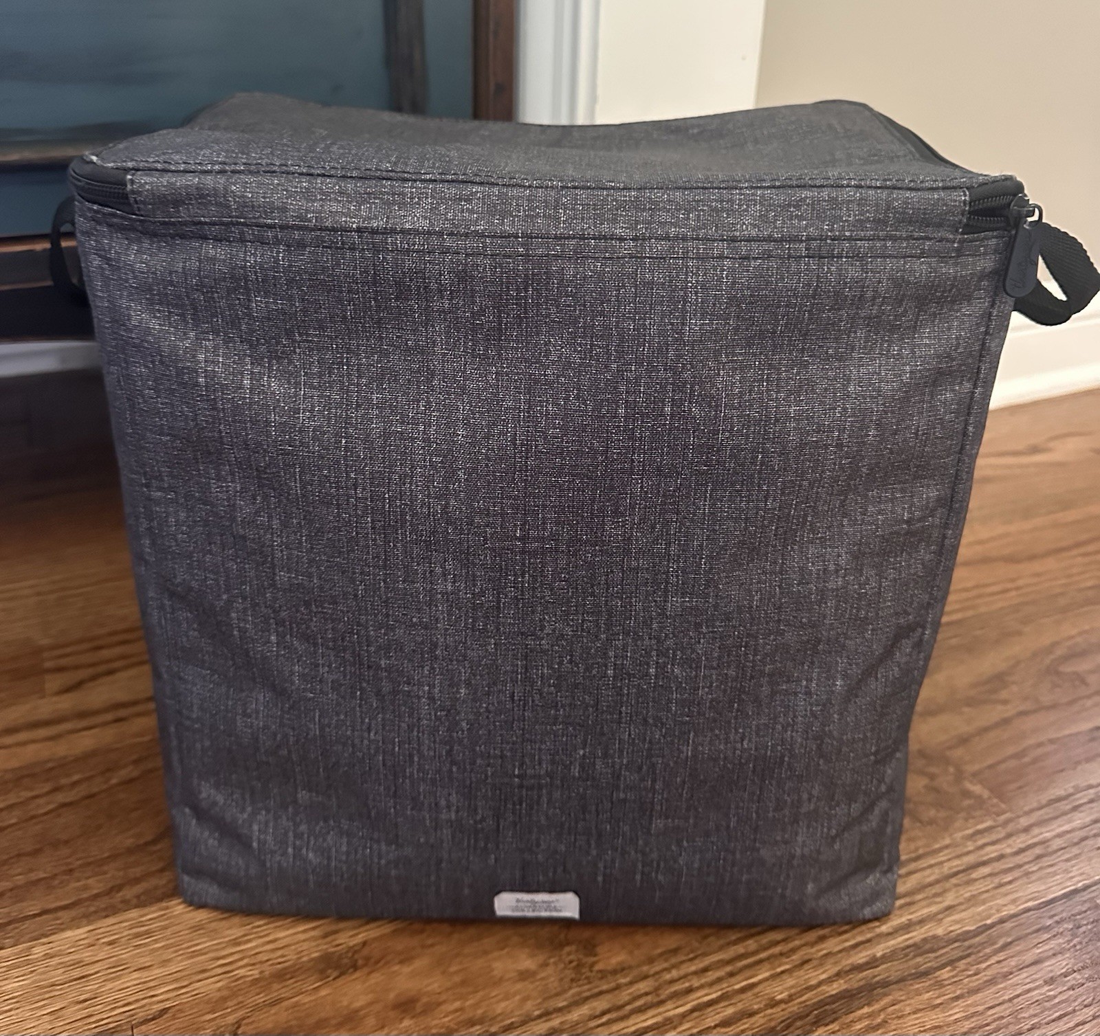 Thirty-One Signature Collection Tall Gray Cooler Insulated Crosshatch Bag EUC