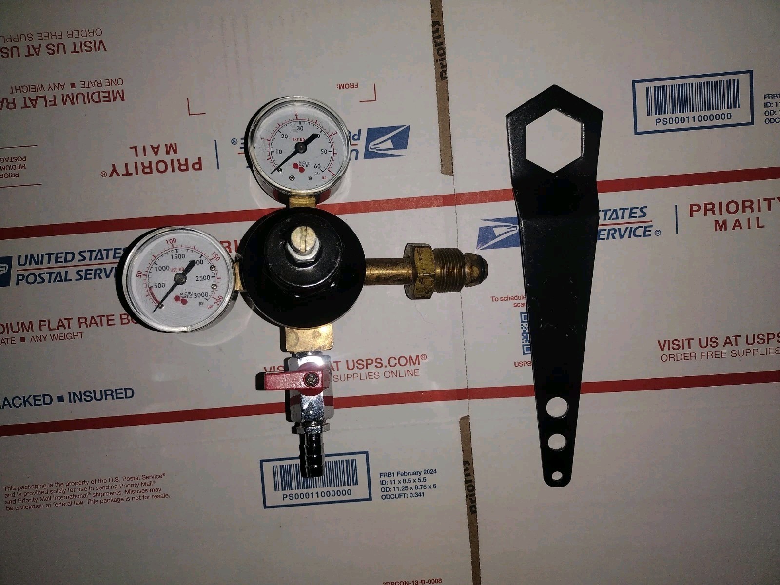 Micro Matic Double Nitrogen Regulator Draft Beer Keg System 0-60 PSI Supply Feed